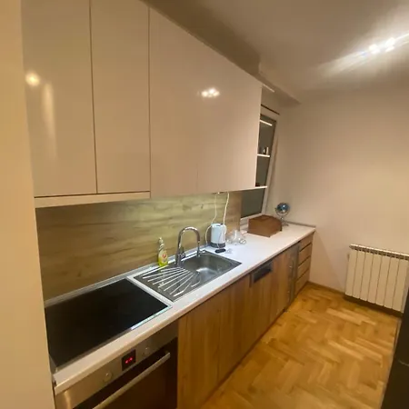 Apartment Arena