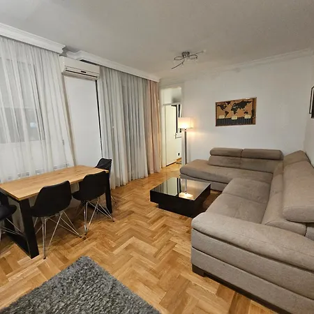 Arena Apartment